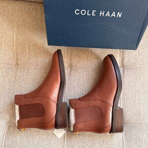 NWT Cole Haan Reid WP Ankle Bootie Chestnut Size 8.5 B